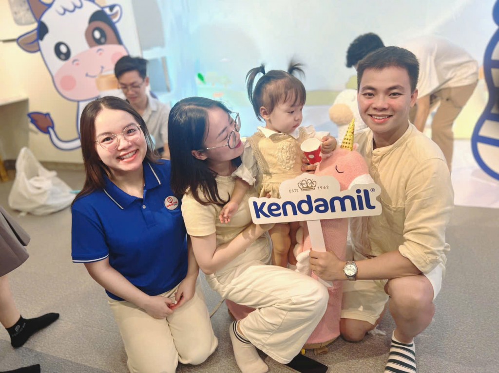Trong Tre Pro Kendamil workshop tai che vo hop sua (2)